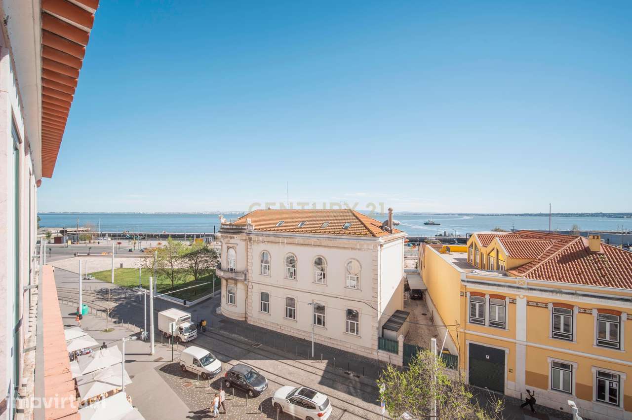 Prédio com vista rio, composto por 6 andares, sendo uma fração por and - Grande imagem: 5/50