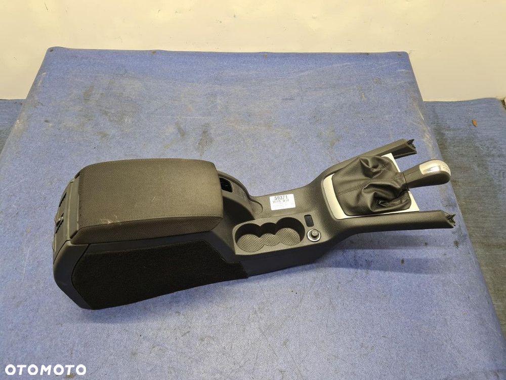 SKODA OCTAVIA II LIFT PODŁOKIETNIK - 6