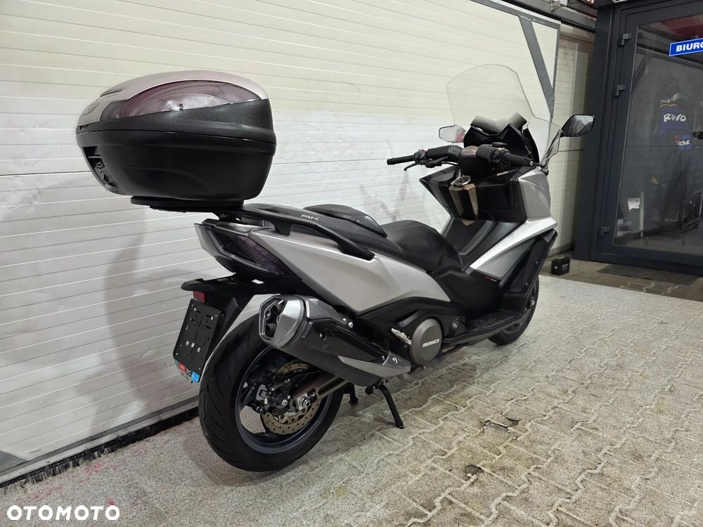 Kymco AK 550 - 20