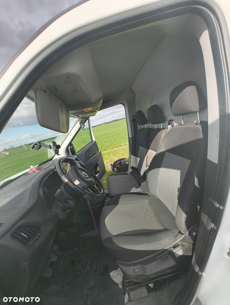 Fiat DOBLO - 15