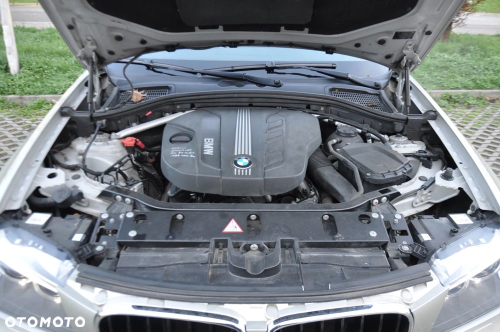 BMW X3 xDrive20d - 24