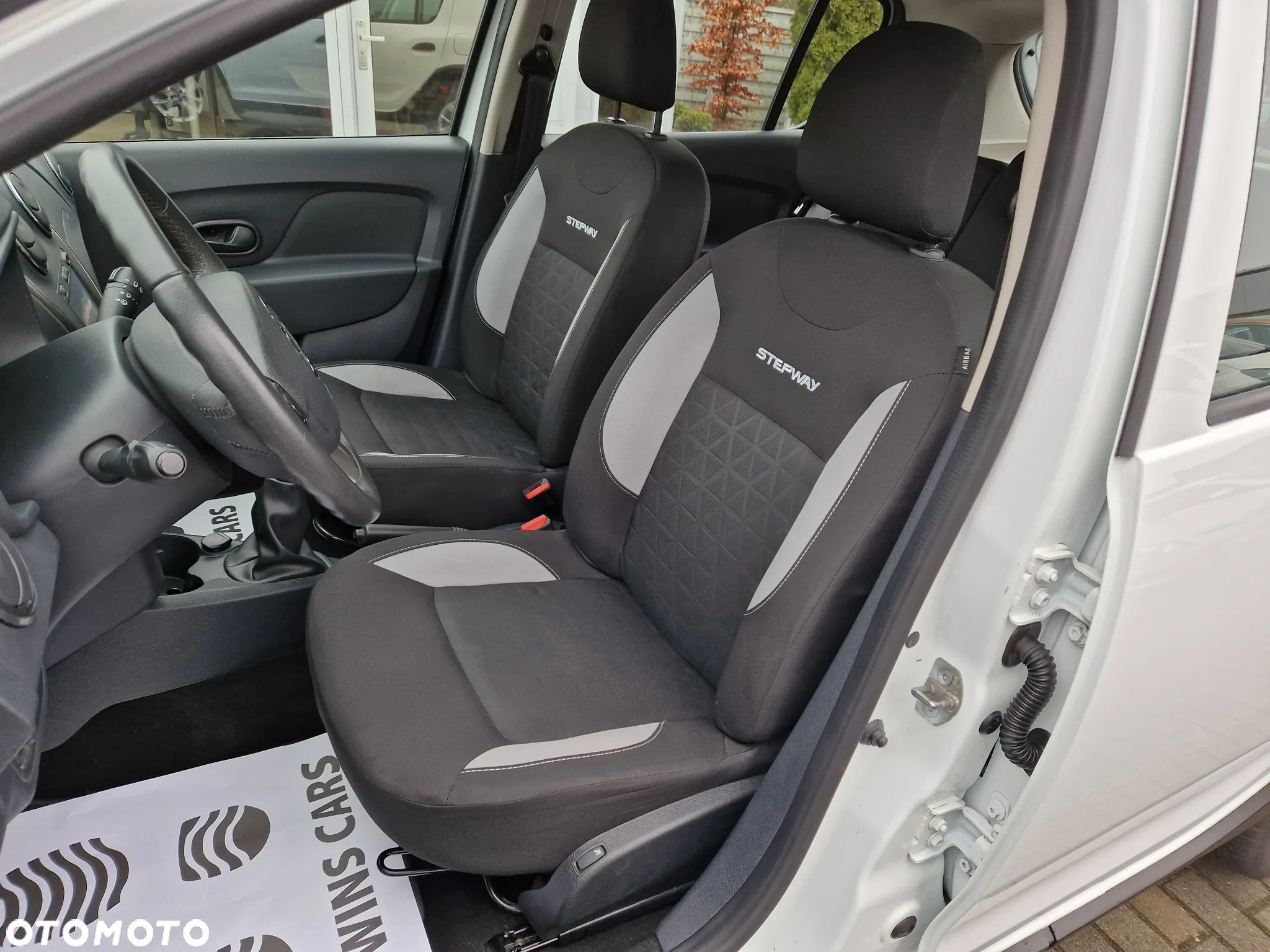 Dacia Sandero Stepway 0.9 TCe Laureate - 12