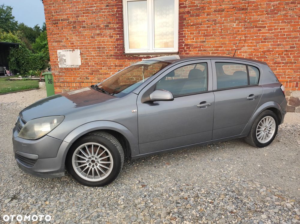 Opel Astra - 11