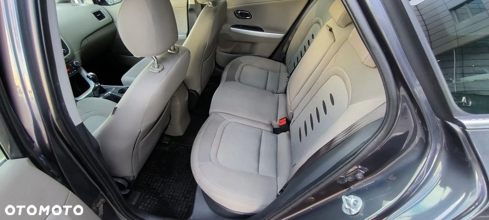Kia Ceed 1.6 Crdi L Euro2012 - 8