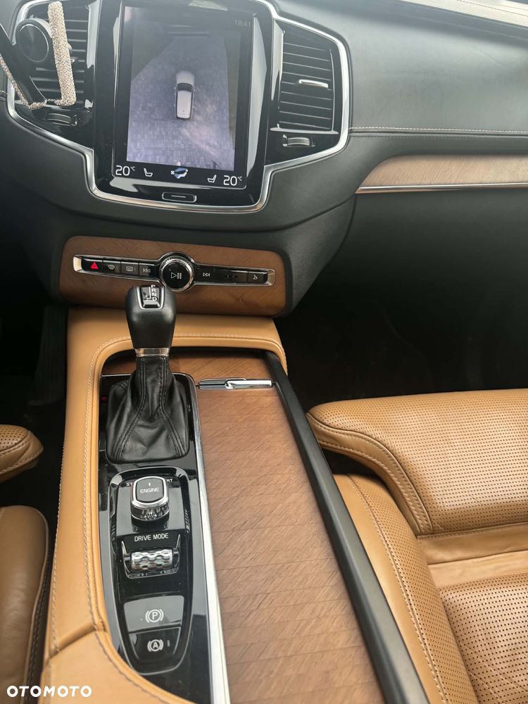 Volvo XC 90 D5 AWD Inscription 7os - 27