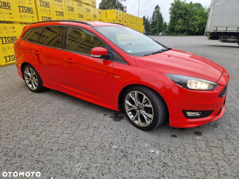 Ford Focus 2.0 TDCi ST-Line Red ASS - 15