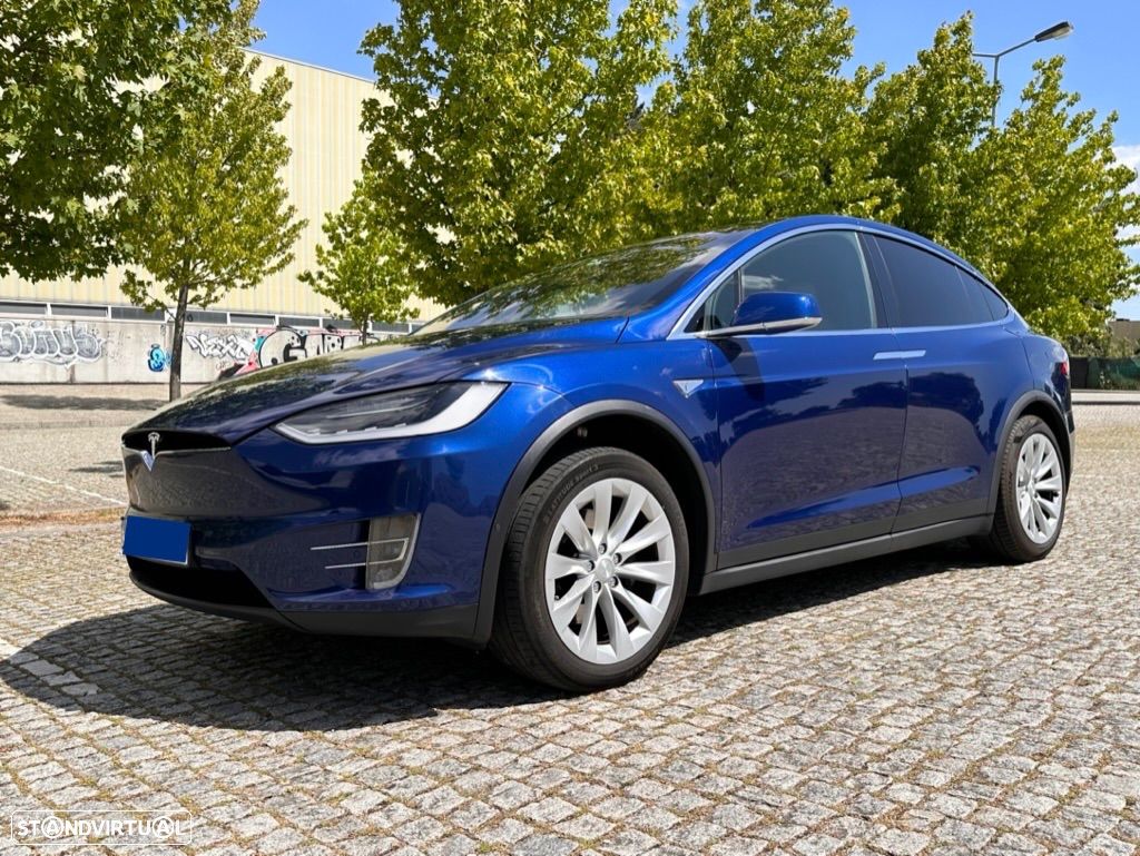 Tesla Model X 90D - 1