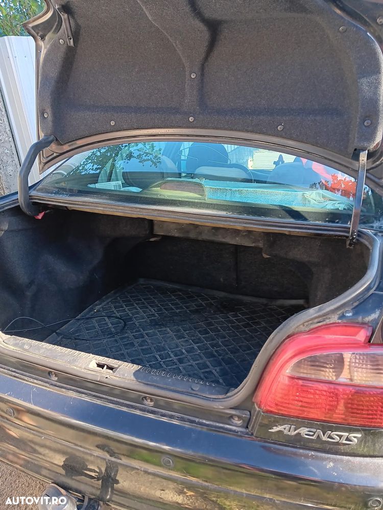 Toyota Avensis ver-2-0-d--4d - 7