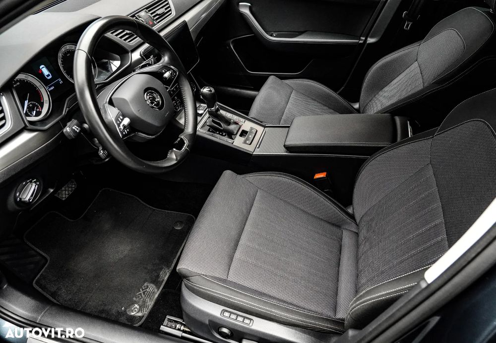 Skoda Superb 2.0 TDI DSG Style - 11