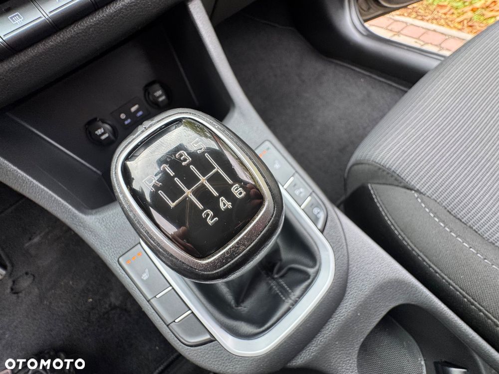 Hyundai i30 - 16
