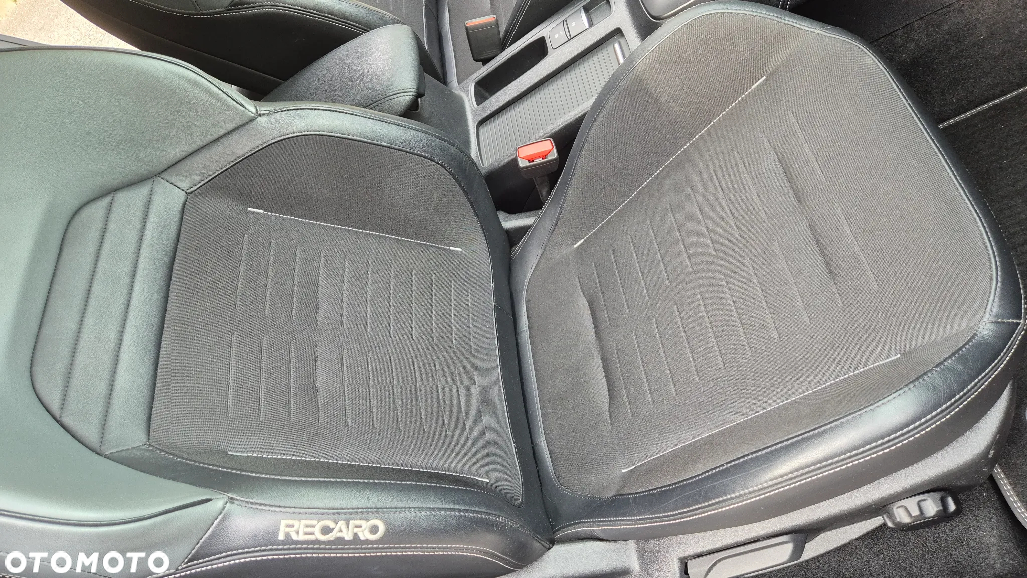 Ford Focus 2.0 EcoBlue ST - 15