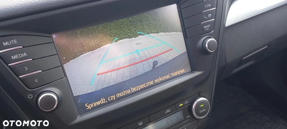 Toyota Avensis Touring Sports 1.8 Executive - 9