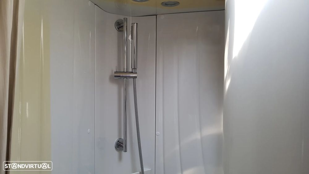 Burstner Viseo i 720 cama central - 22