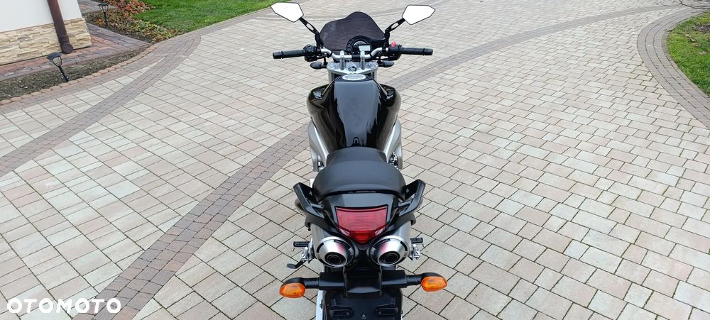 Yamaha FZ6 - 8