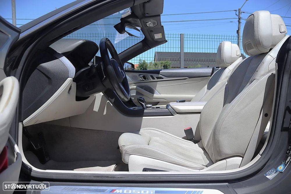 BMW M850i xDrive - 18