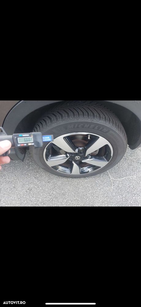 Nissan Qashqai 1.5 DCI N-Connecta - 11