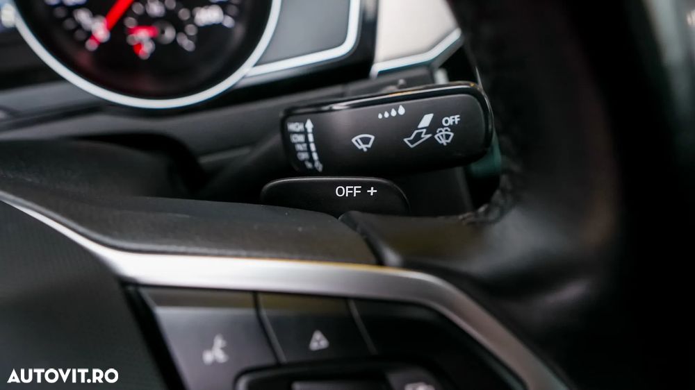 Volkswagen Passat 2.0 TDI DSG Highline - 21