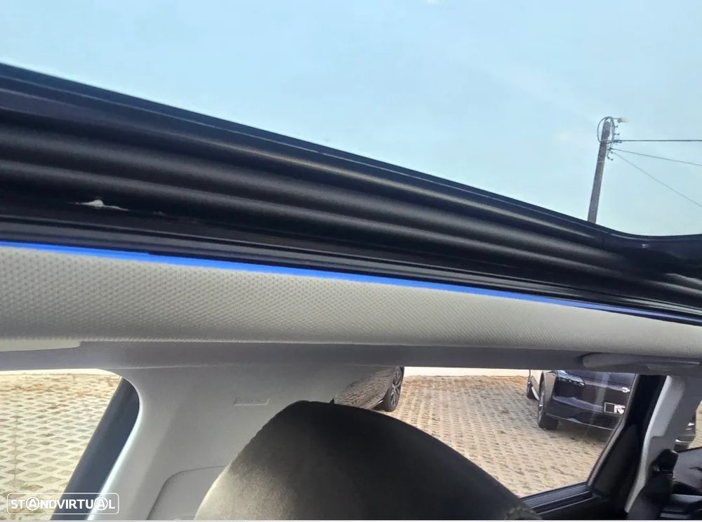 Peugeot 5008 1.5 BlueHDi Allure Pack EAT8 - 31