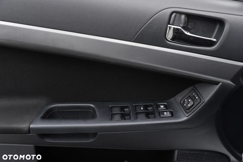 Mitsubishi Lancer 2.0 DI-D Intense - 36