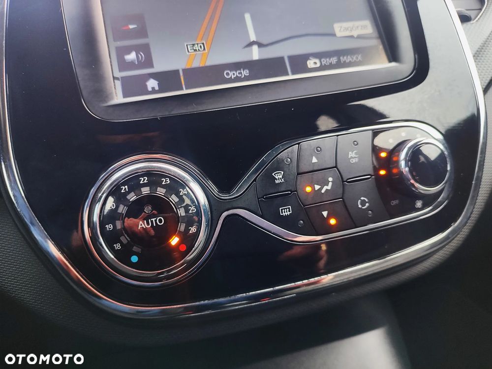 Renault Captur - 21