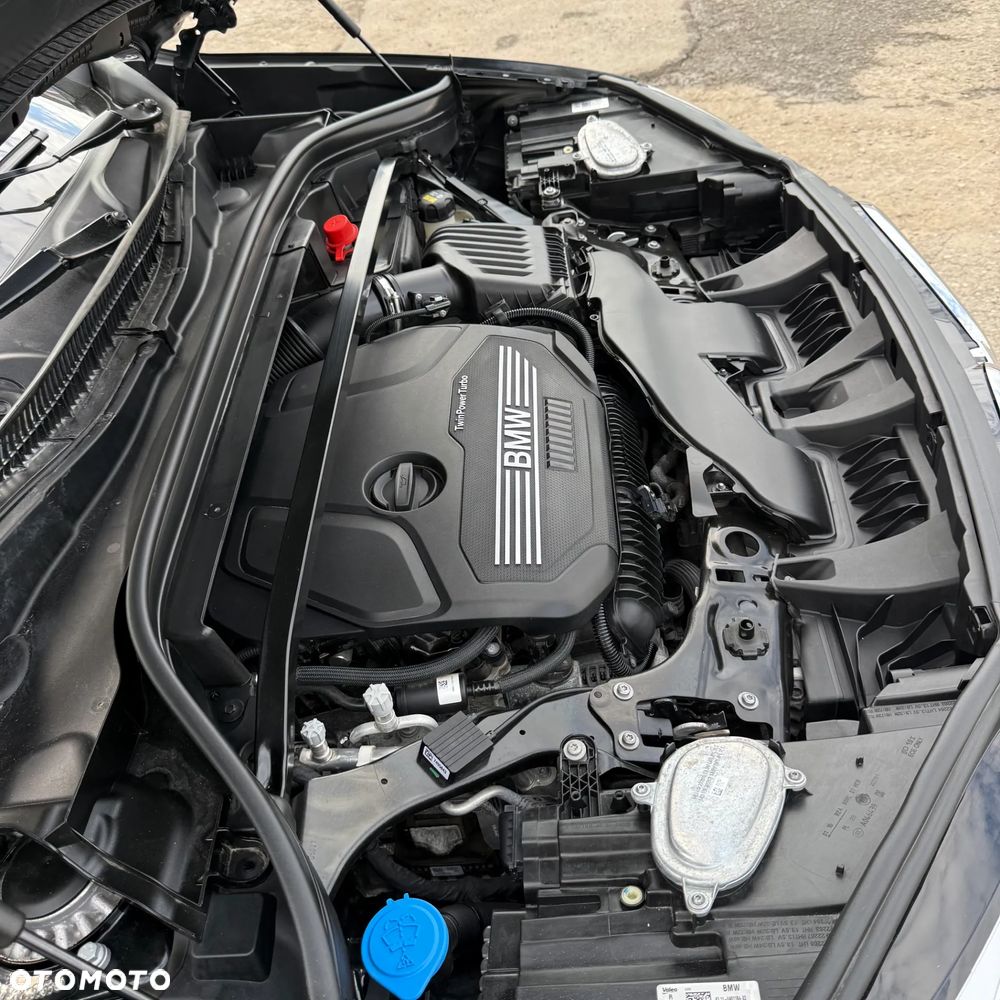 BMW X1 xDrive25i xLine sport - 10