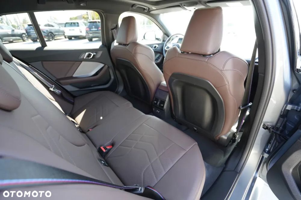 BMW Seria 1 120 - 30