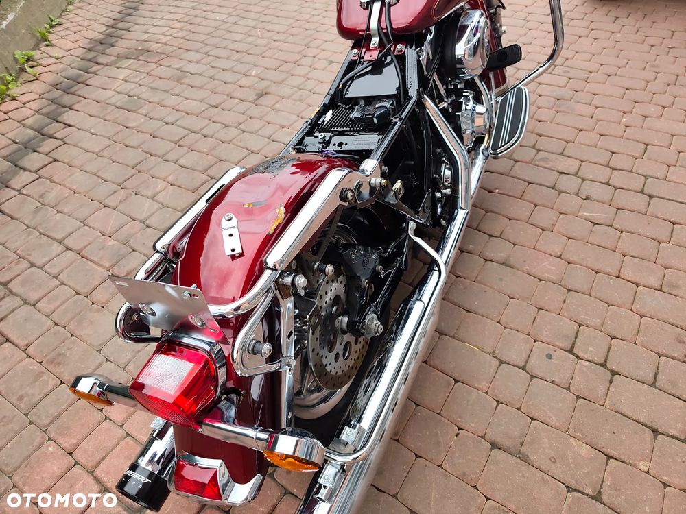 Harley-Davidson FLHTCU Ultra - 12