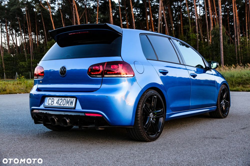 Volkswagen Golf - 18