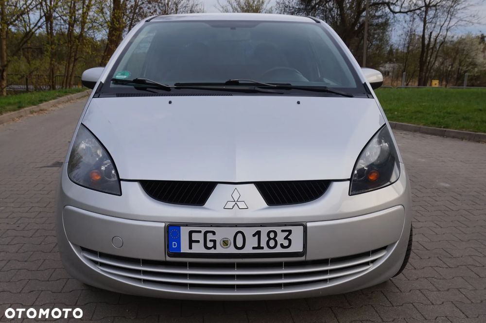 Mitsubishi Colt - 23