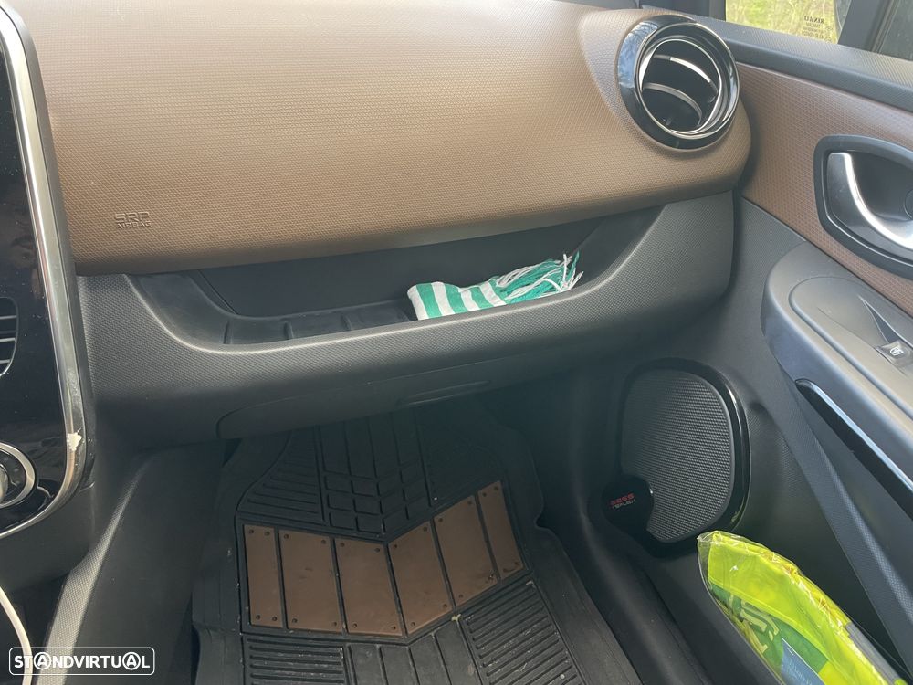 Renault Clio Sport Tourer Energy TCe 90 Start & Stop Intens - 11