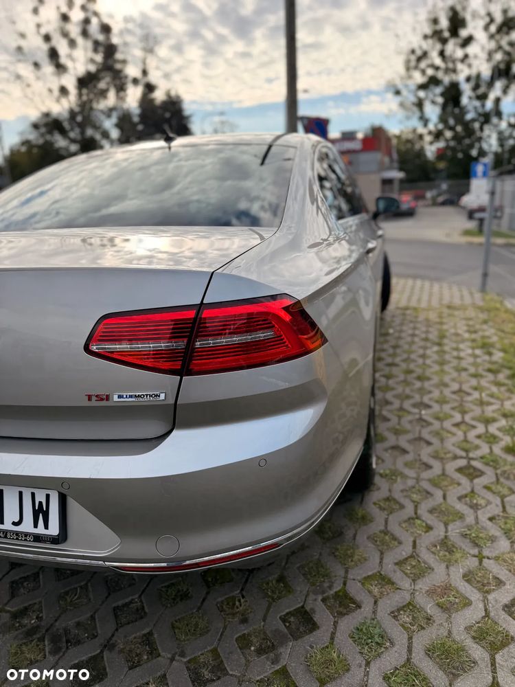 Volkswagen Passat 1.8 TSI BMT Highline DSG - 4