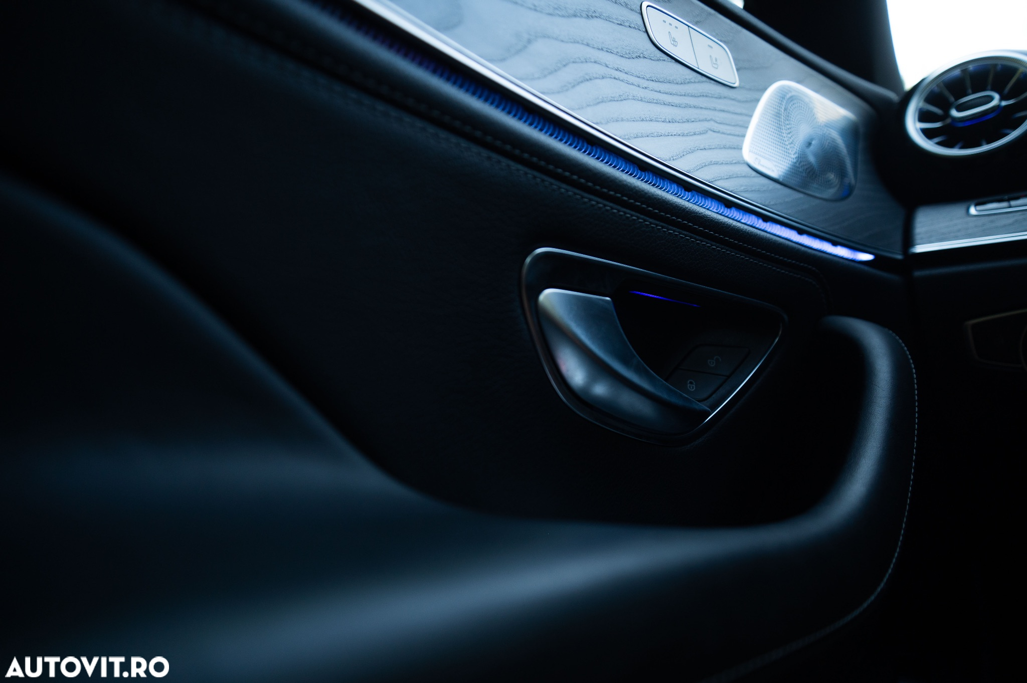 Mercedes-Benz CLS 300 d 9G-TRONIC AMG Line - 37
