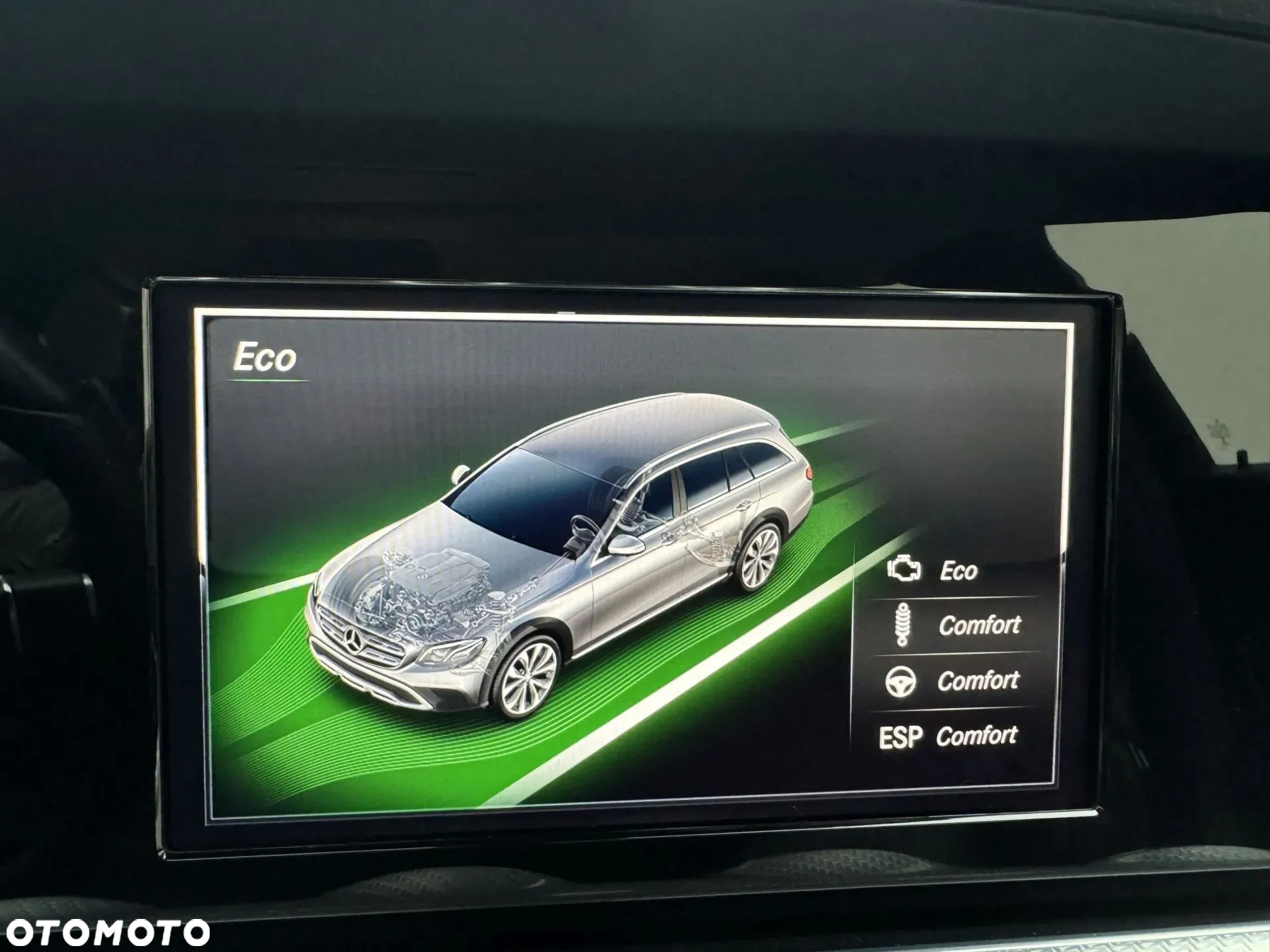 Mercedes-Benz Klasa E 220 d 4Matic T All-Terrain 9G-TRONIC Avantgarde - 32