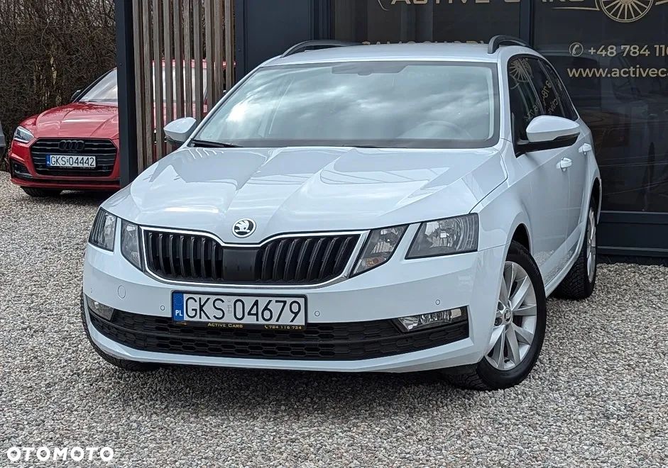 Skoda Octavia Combi 1.6 TDI DSG Style - 1
