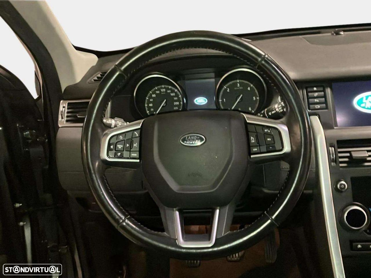 Land Rover Discovery Sport 2.0 TD4 SE - 18
