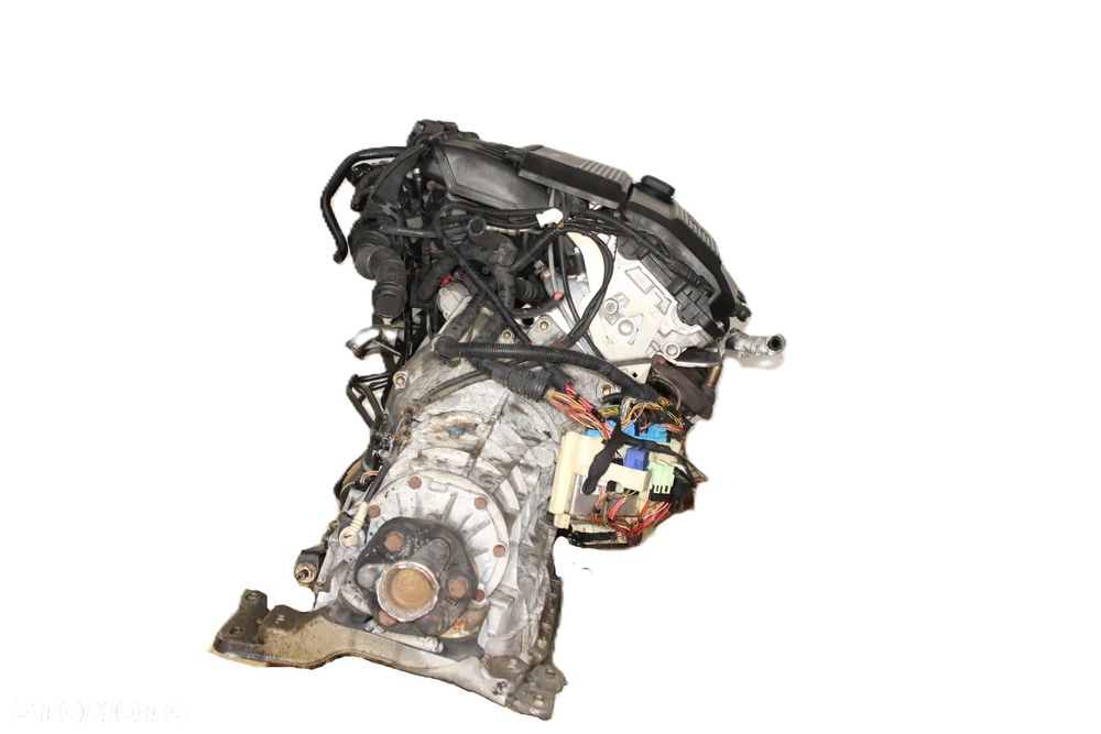 HURT SILNIKI / SILNIK 3.0L R6 M54B30 / SKRZYNIA AUTOMAT ZF 5HP-19/BMW E46 2002 - 6