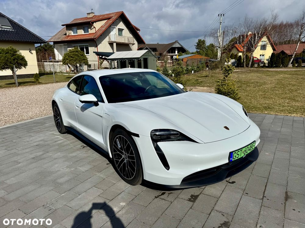 Porsche Taycan 4 - 4