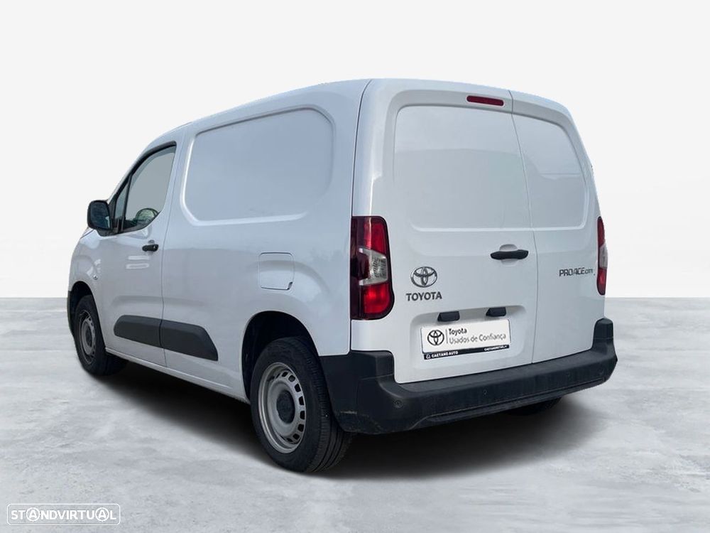 Toyota Proace - 2