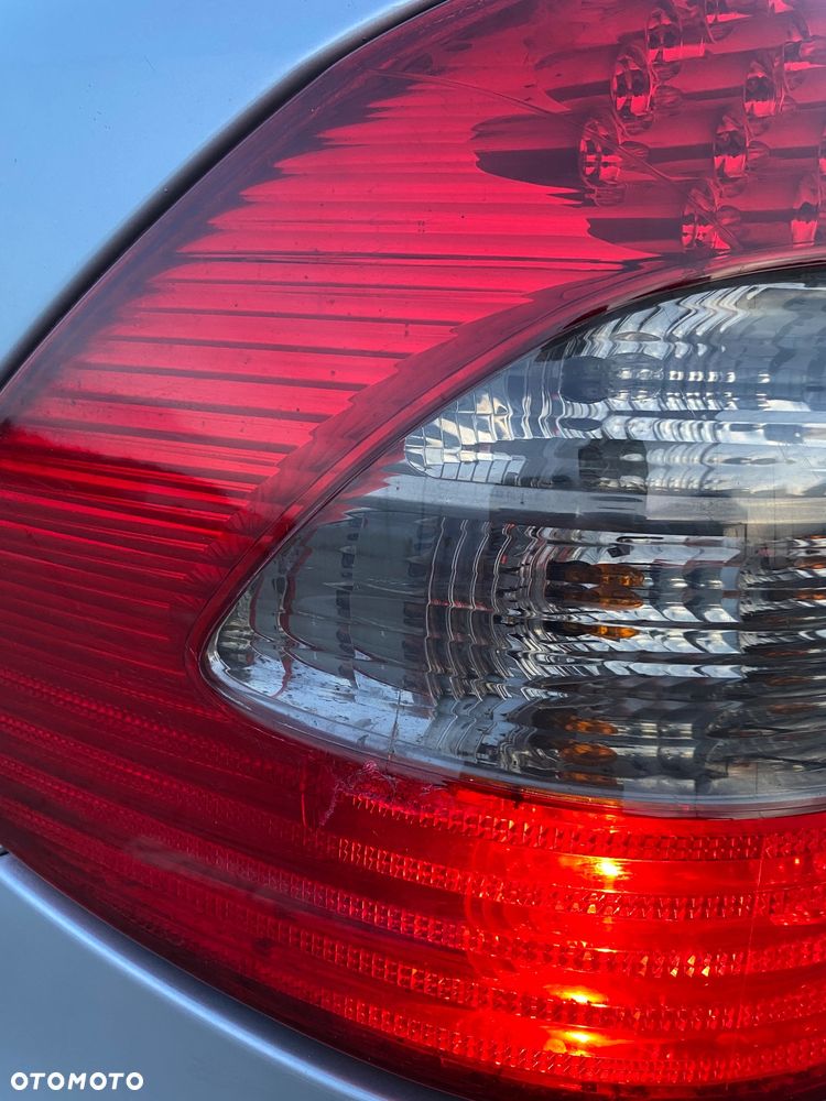 Mercedes-Benz Klasa E - 13