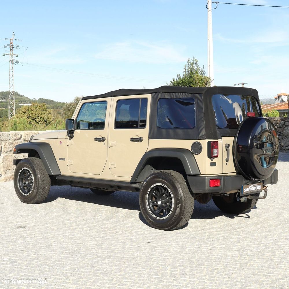 Jeep Wrangler Unlimited - 5