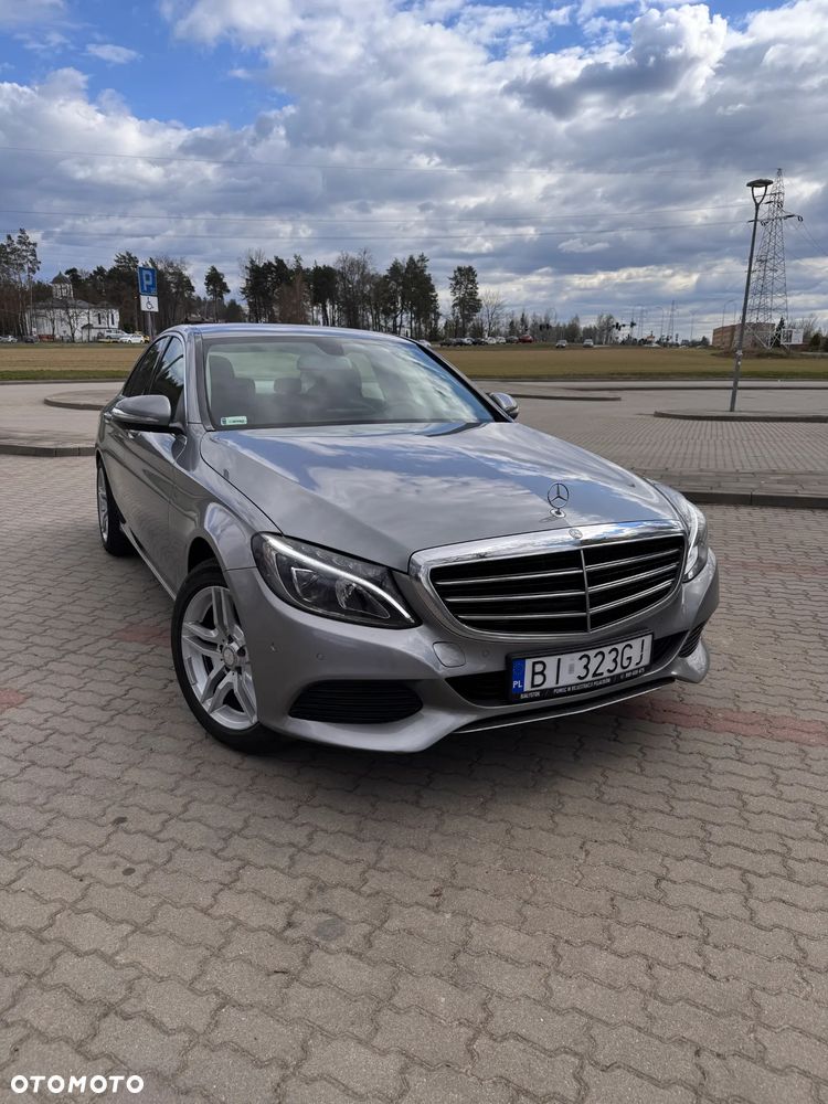 Mercedes-Benz Klasa C 180 7G-TRONIC Exclusive - 2