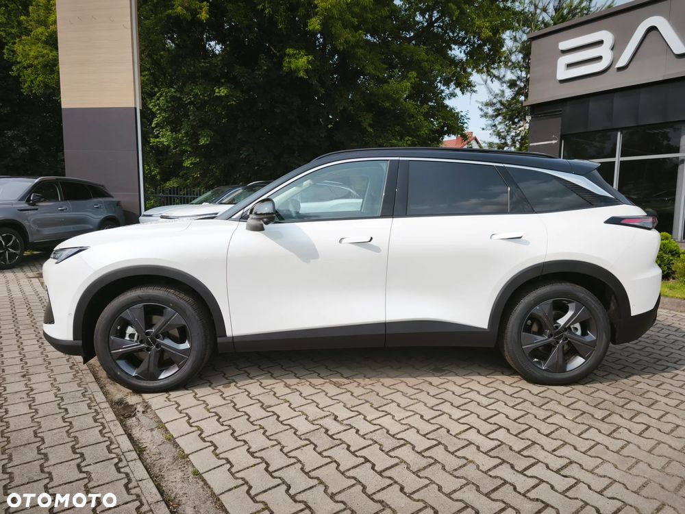 BAIC 5 1.5T Comfort DCT - 5