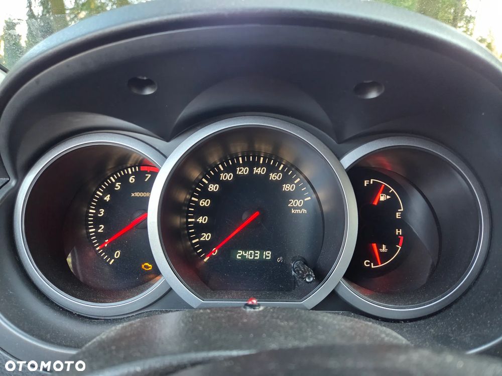 Suzuki Grand Vitara 1.6 - 10