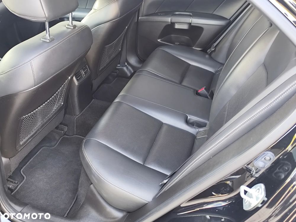 Suzuki Kizashi 2.4 Sport 4WD CVT - 9