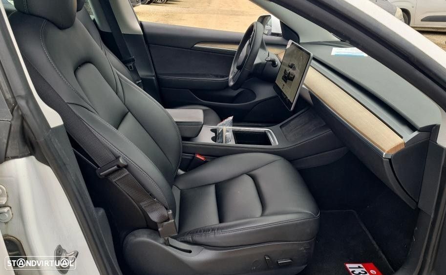 Tesla Model 3 Long-Range Dual Motor AWD - 7