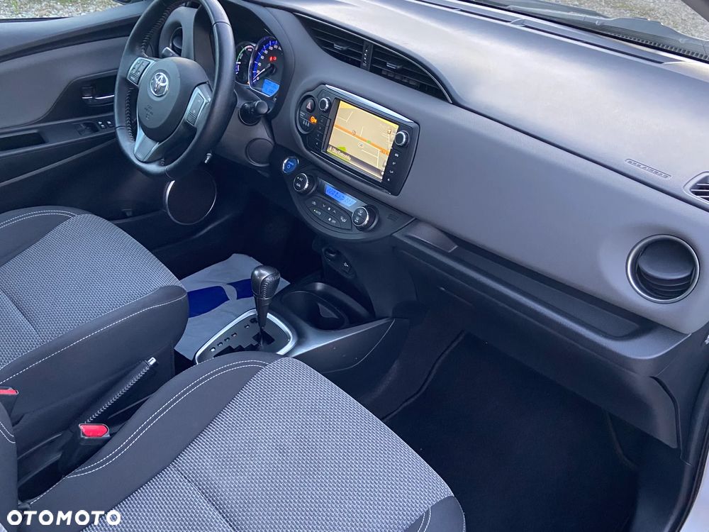 Toyota Yaris - 27