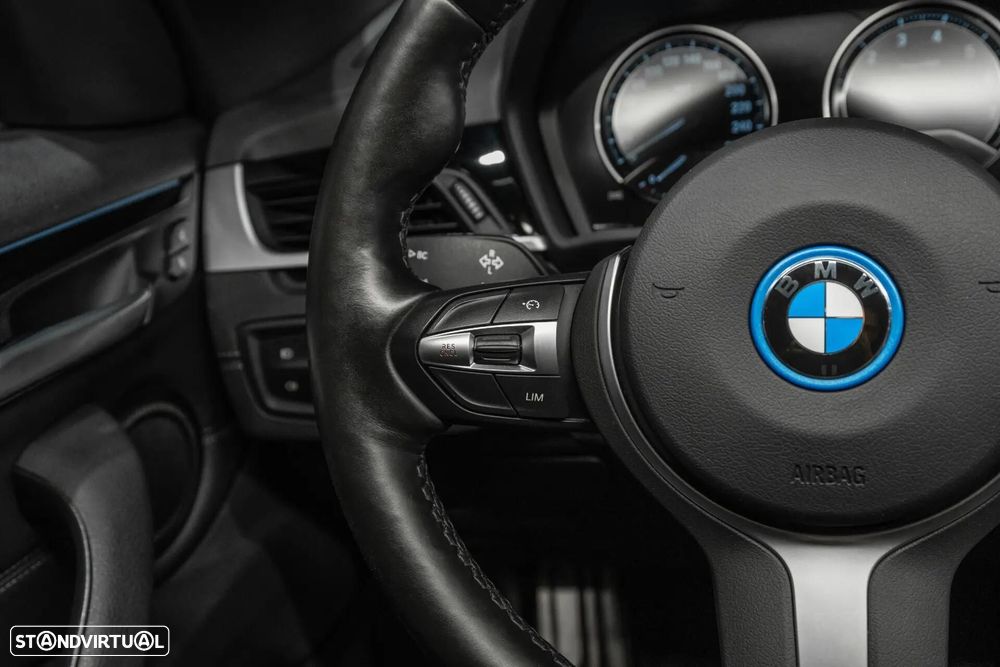 BMW X1 xDrive25e Pack Desportivo M - 11