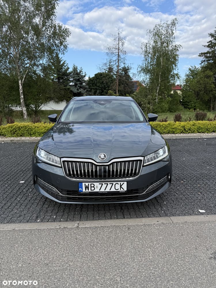Skoda Superb 2.0 TDI SCR Style DSG - 5