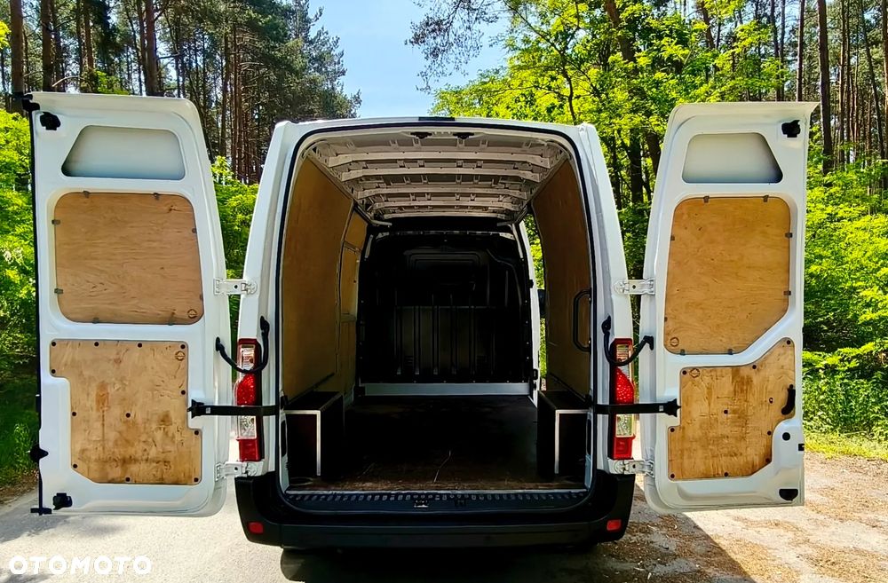 Renault Master - 10