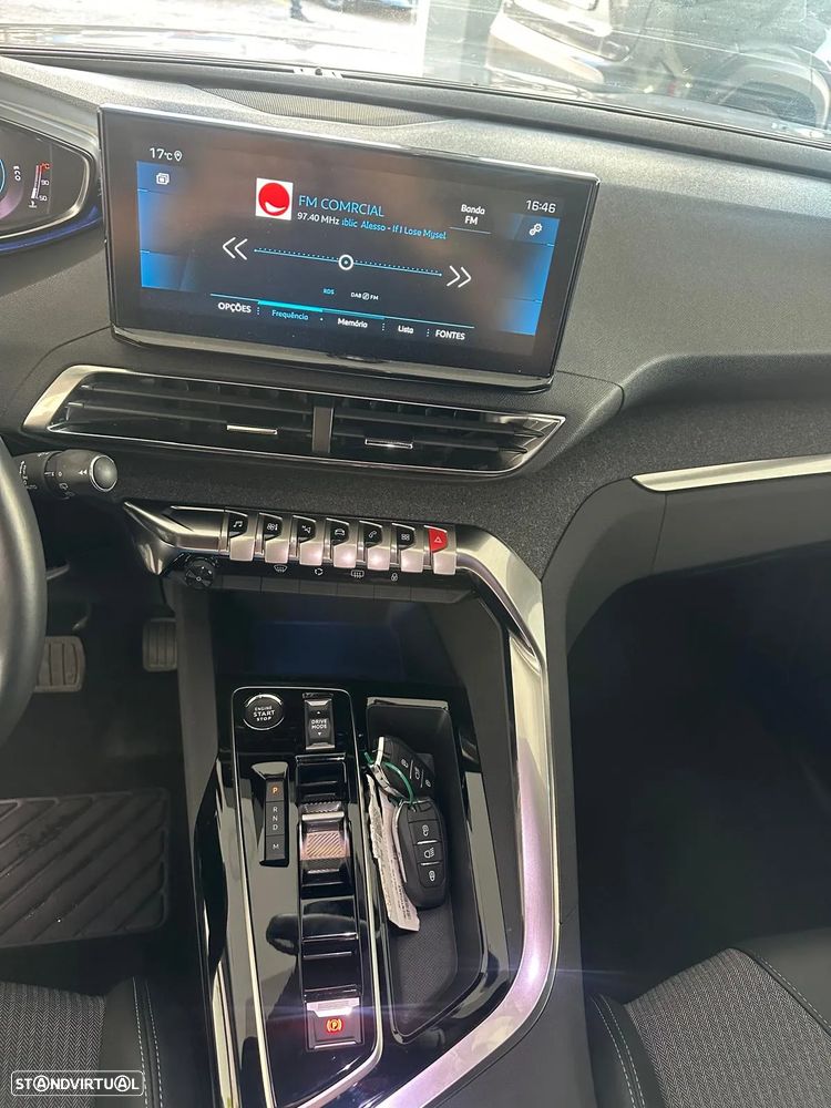 Peugeot 5008 1.6 Plug-in Hybrid Allure e-DCS7 - 5